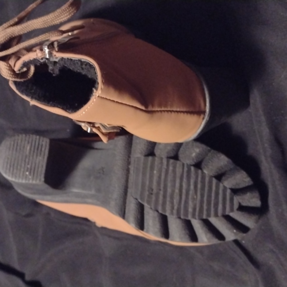 Fall Boots - Picture 4 of 4